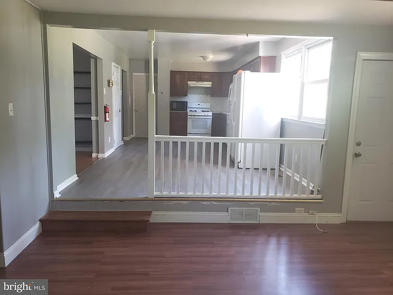 306 Cornell Rd — Photo 12