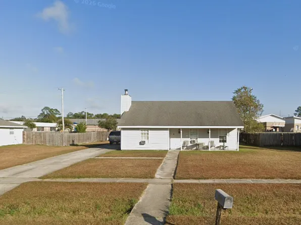 114 Spanish Cv, Waveland, MS 39576