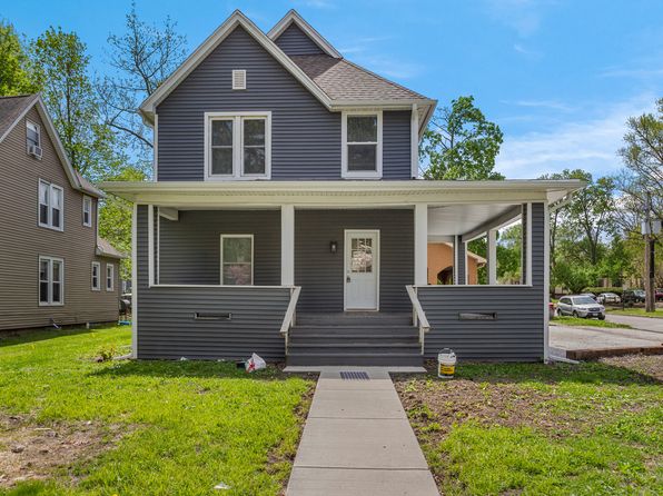 713 W Illinois St, Urbana, IL