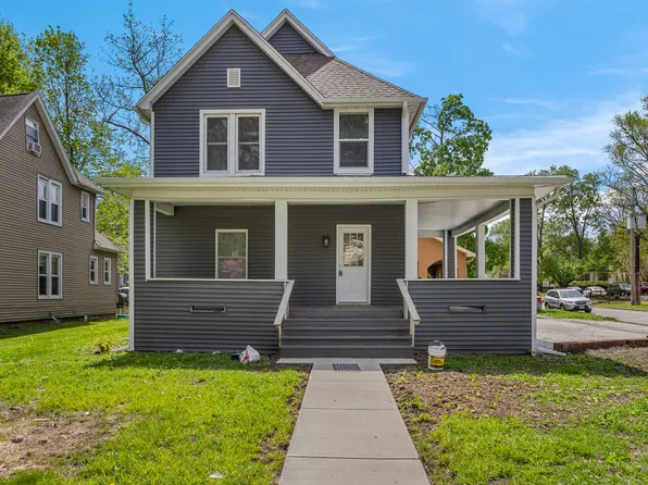 713 W Illinois St #3, Urbana, IL 61801