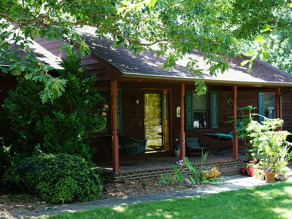 1st image of 241 Cooper Dr