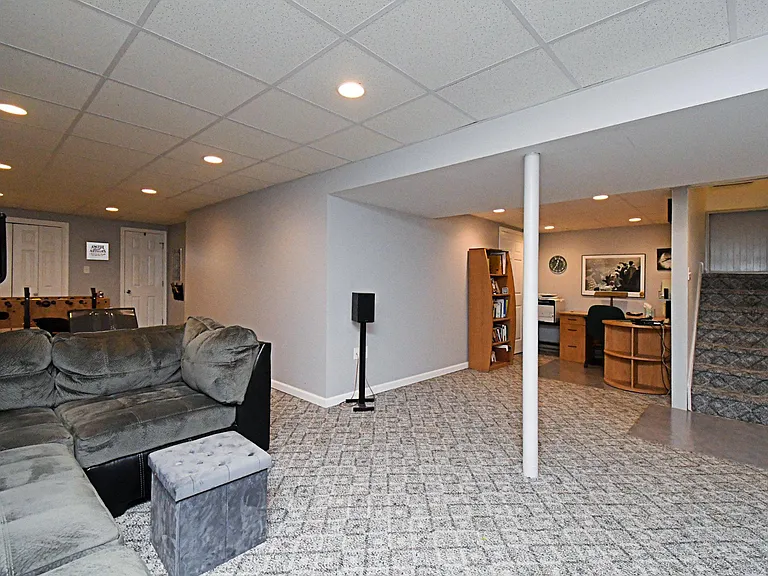 187 Pinecrest Ln — Photo 31