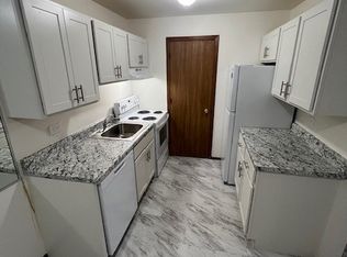 750 N Pioneer Rd, Waukegan, IL 60085