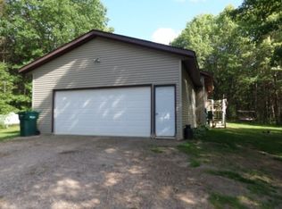 5971 County Rd E, Waupaca, WI 54981