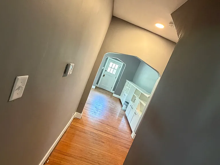 1553 Whitener St — Photo 5