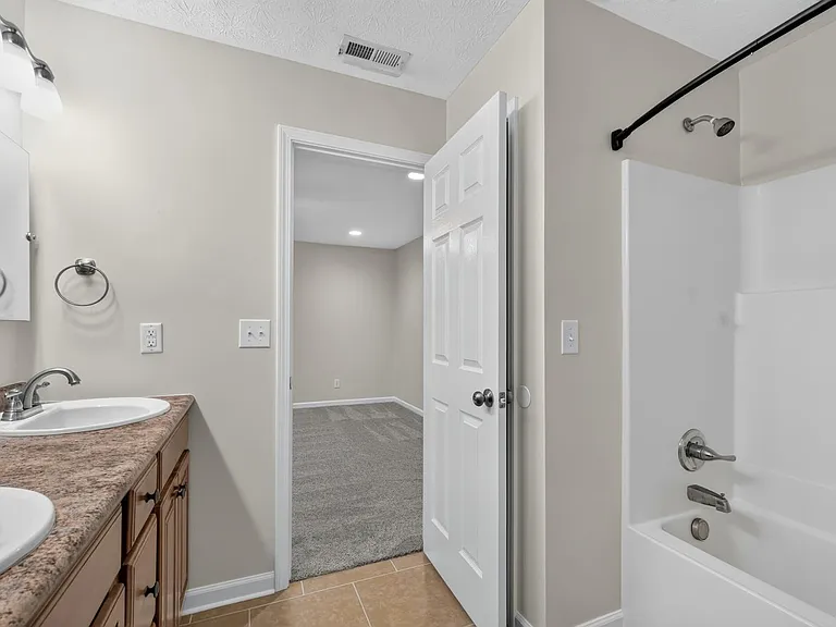 7753 Sunflower Dr — Photo 16