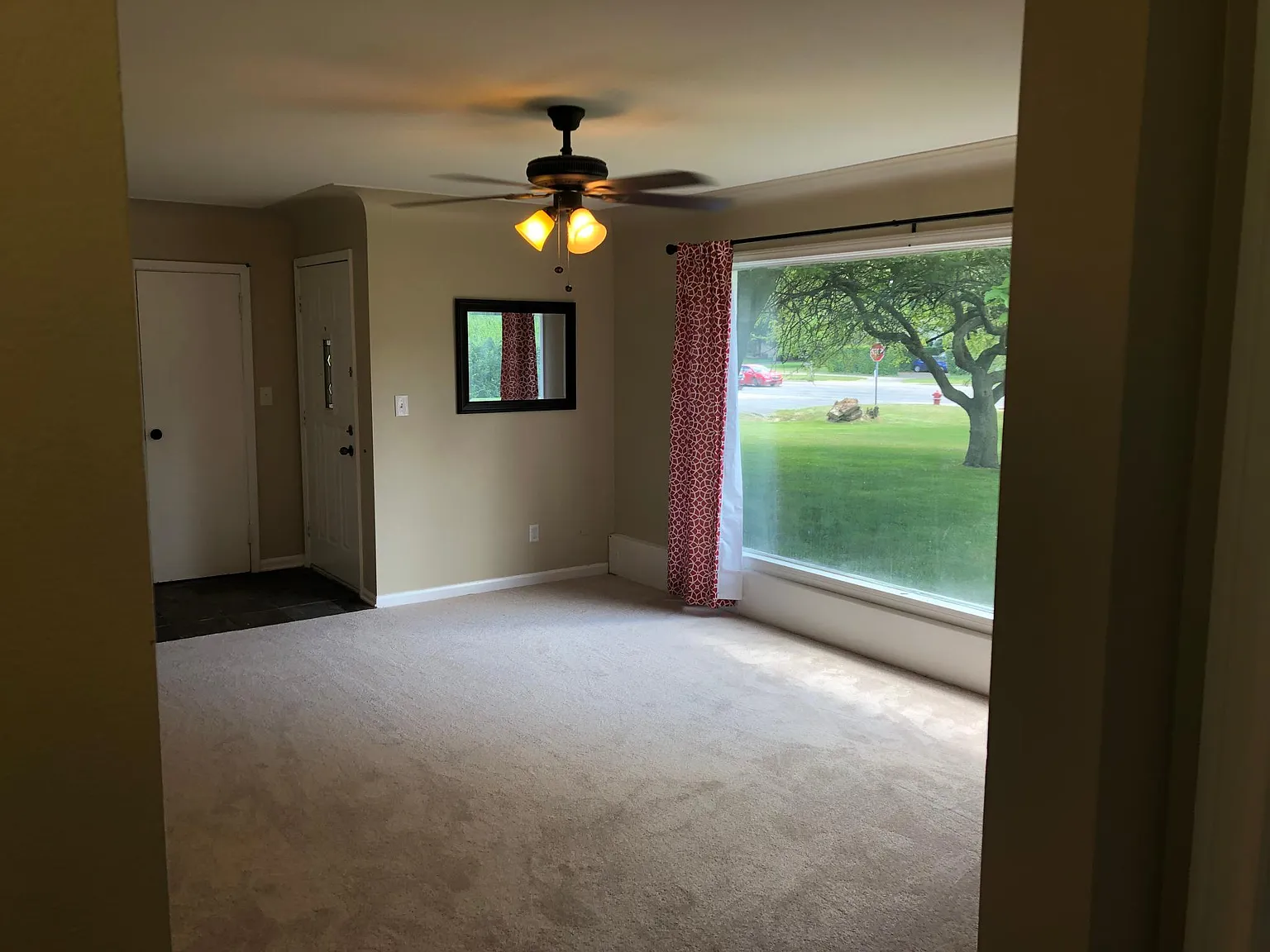 2126 Walton Boulevard — Photo 2
