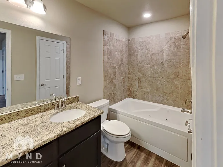 2013 Ridge St — Photo 11
