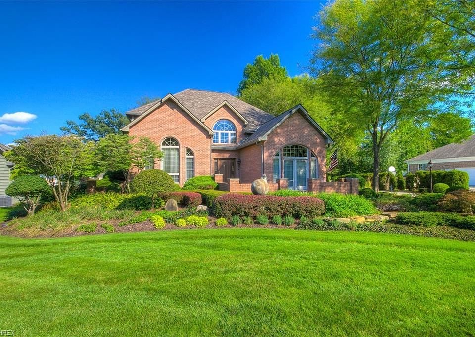 1st image of 461 Shadydale Dr