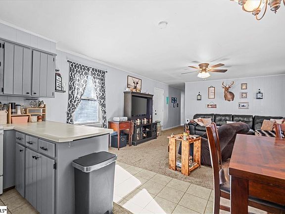 2nd image of 303 Bushy Creek Rd