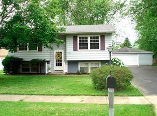 259 Wilson Pl, Crown Point, IN 46307