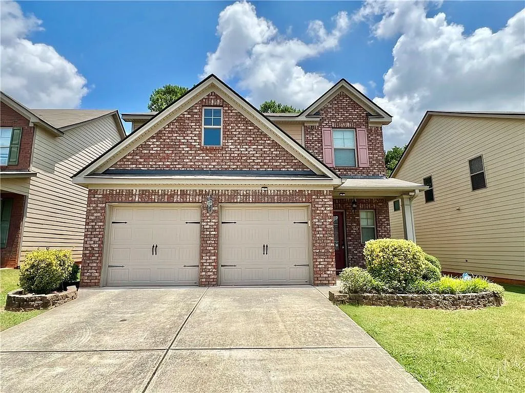 3 bed, 2.5 bath, 1980 sqft, $2,400 — Photo 1