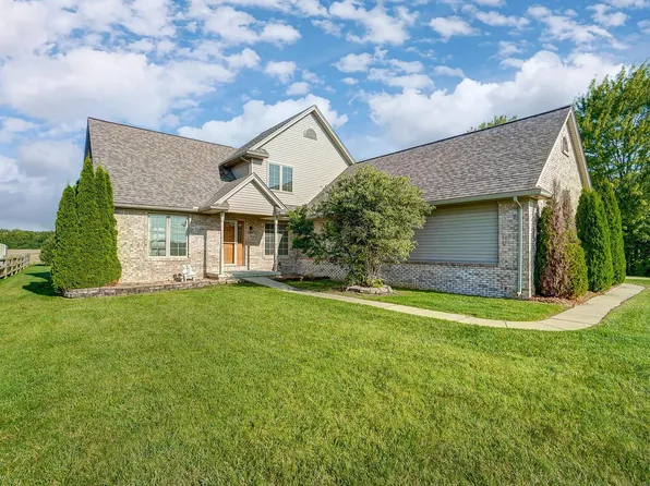 3371 Vivian Rd, Monroe, MI 48162