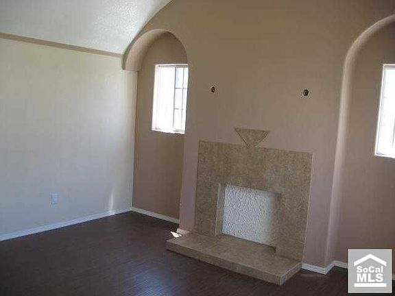 5th image of 4420 6th Ave
