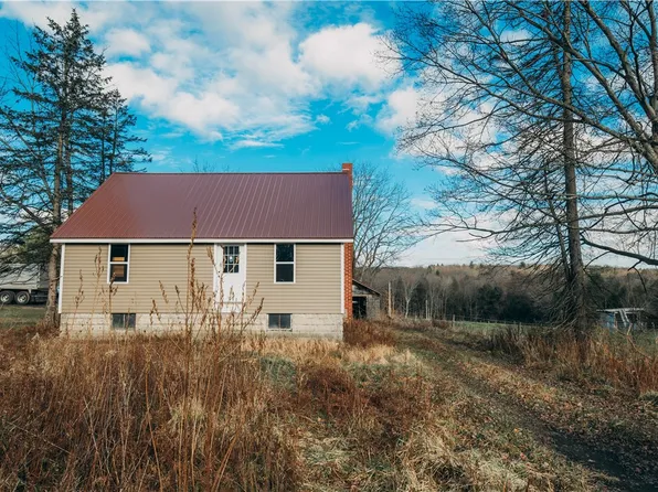 15103 Route 422 Hwy E, Strongstown, PA 15957