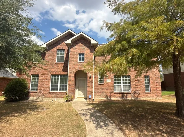 2828 Clear Creek Dr, Rockwall, TX 75032