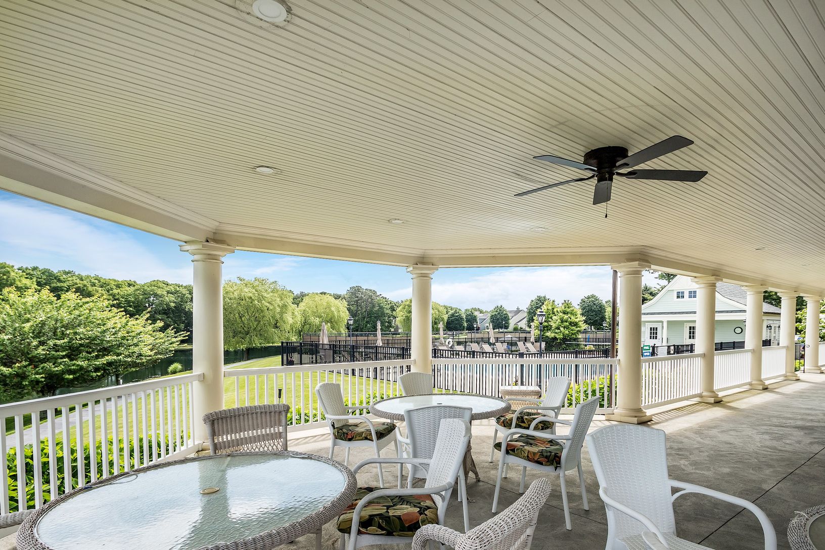 4 Black Pine St, Calverton, NY 11933 Out East