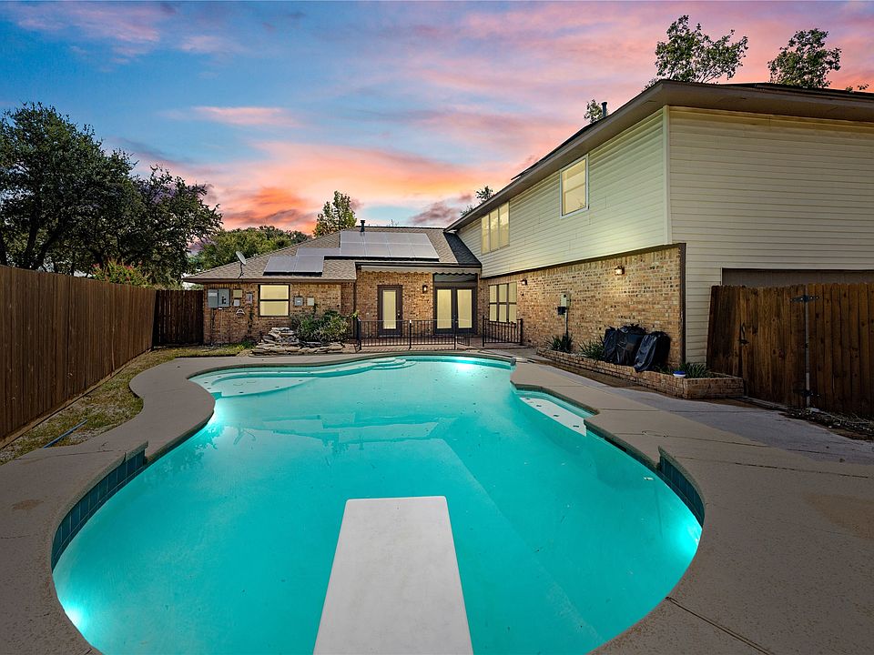 1st image of 2305 Meadow Creek Dr