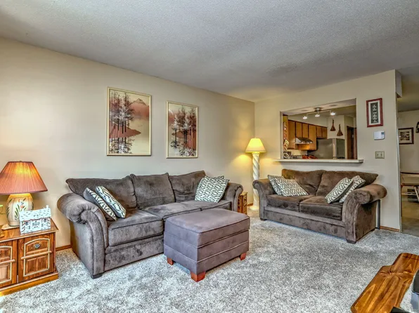 975 Meriden Road APT 83, Waterbury, CT 06705