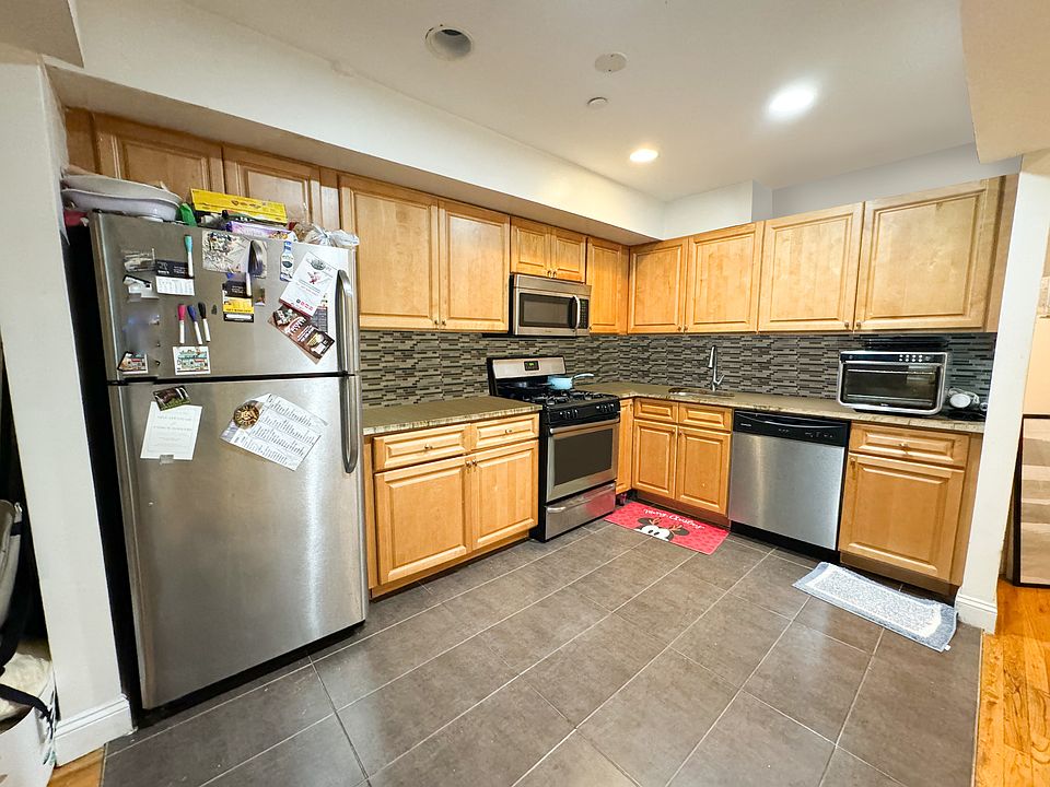 1st image of 25-41 38th St #3A