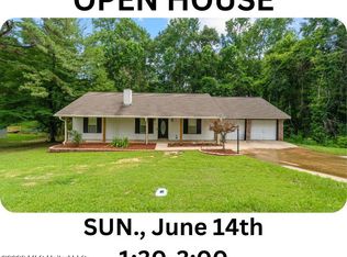 94 Deer Run Rd, Hattiesburg, MS 39402