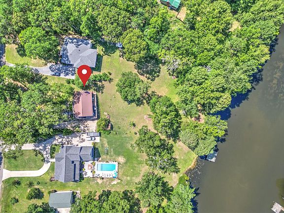 4th image of 1226 Saint Julien Dr