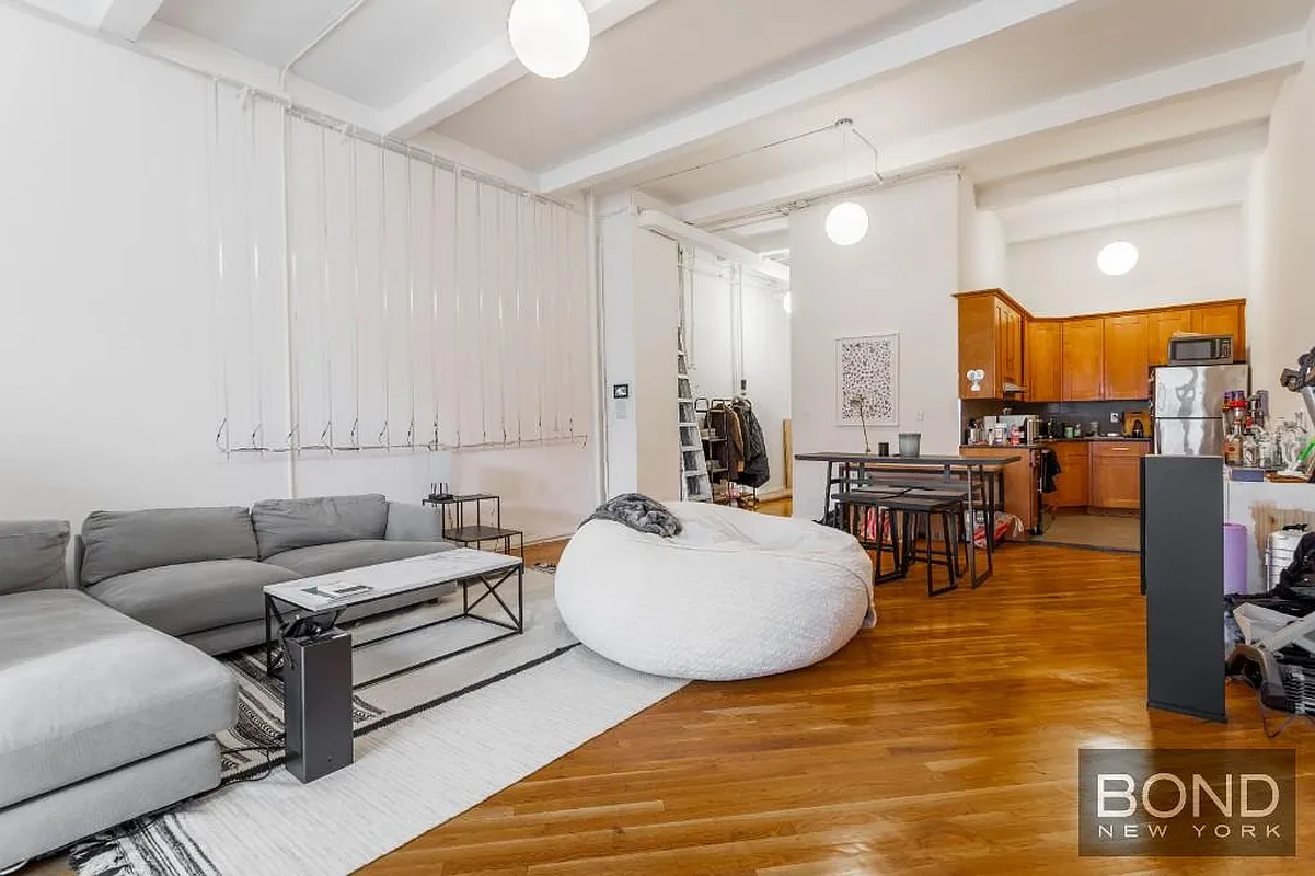 810 Broadway 5R