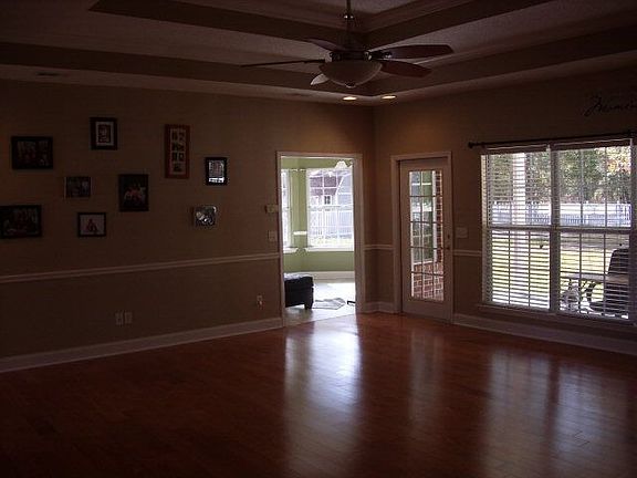 4th image of 569 Cody Dr