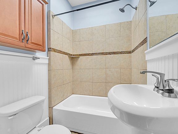 3rd image of 1328 E 29th Ave #1