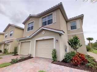 2763 Citrus St, Naples, FL 34120
