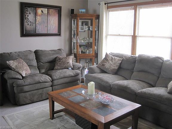 3rd image of 4135 Cinnamon Dr