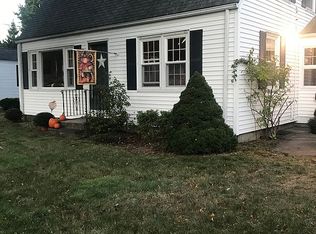 5 Drury Ln, Wakefield, MA 01880