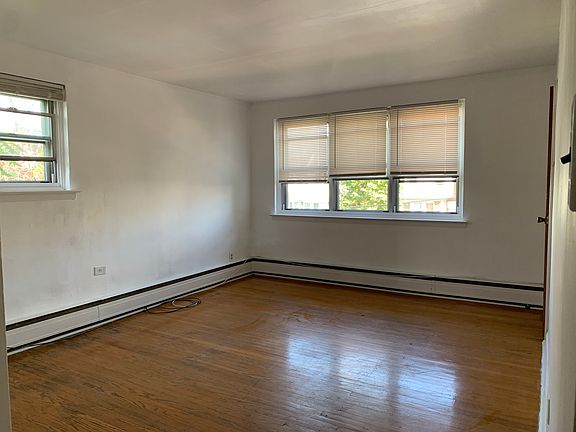2nd image of 324 Van Kirk St Floor 1