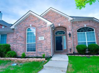 15846 Grove Crest Dr, Frisco, TX 75035