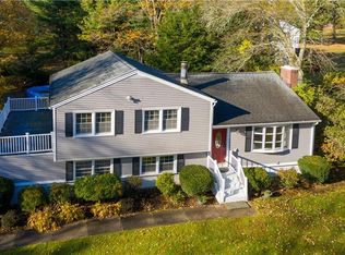 1 Long View Dr, Simsbury, CT 06070