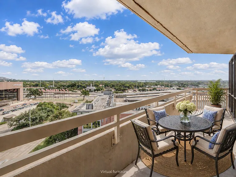 15 Greenway Plz #10G — Photo 18