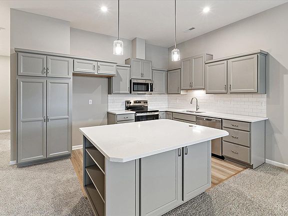 2nd image of 531 Tradition Rdg #81303