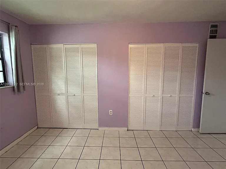 1925 Madison St #14 — Photo 10