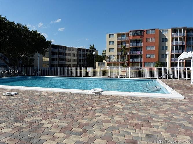 1st image of 1710 NE 191st St APT 207