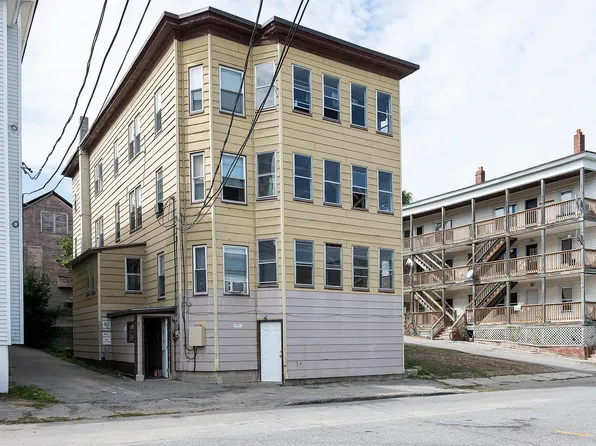 421 Cumberland St Unit 2R, Rumford, ME 04276