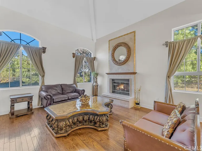 26940 Whitehorse Pl — Photo 9