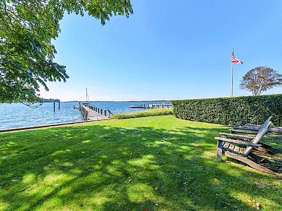 2nd image of 8 Gardiner Way #15A