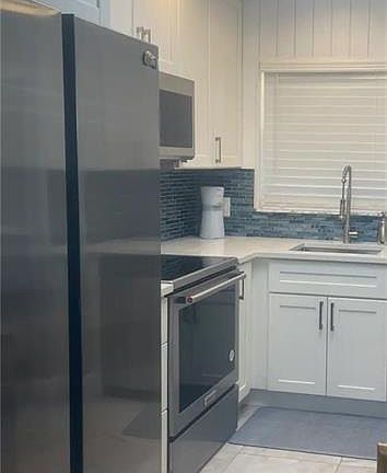 5th image of 200 Turtle Lake CT #309