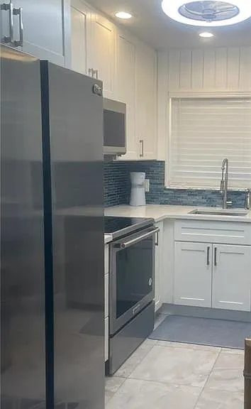 200 Turtle Lake Ct #309 — Photo 5