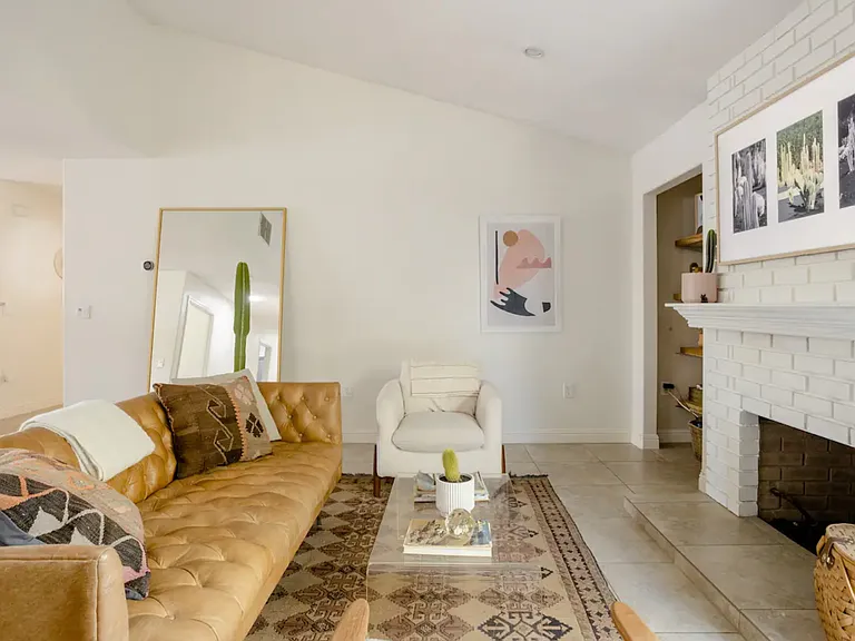 2112 N Cardillo Ave — Photo 13