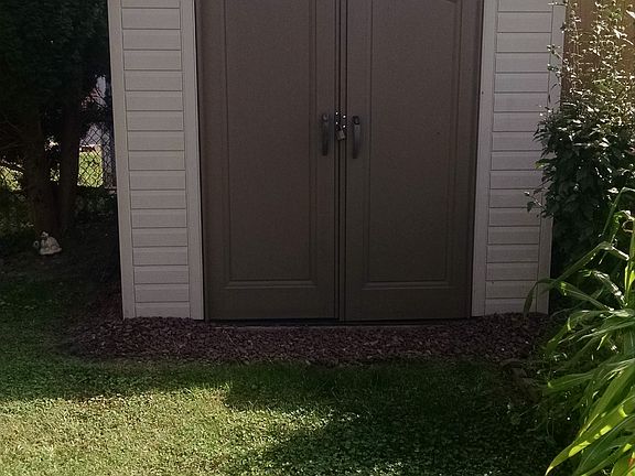 Garden shed