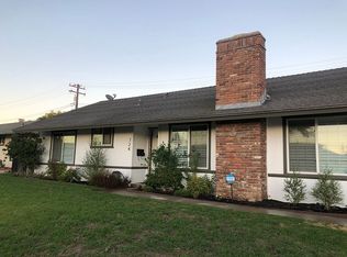 724 Rosewood Ave, Camarillo, CA 93010