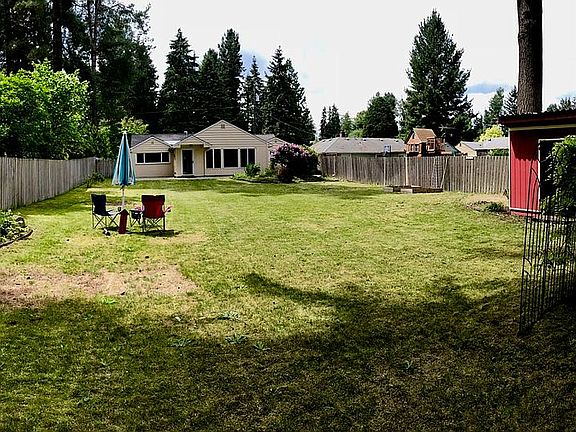 3rd image of 23507 50th Ave W