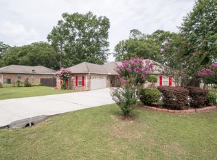 98169 Golf Club Dr, Diamondhead, MS 39525