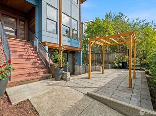 826 30th Ave, Seattle, WA 98122